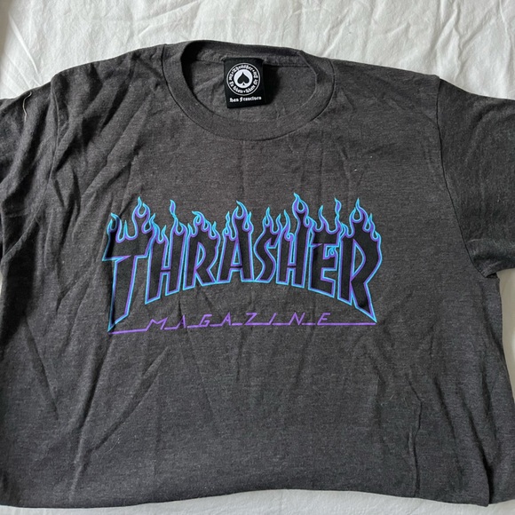 thrasher tee - Picture 2 of 3